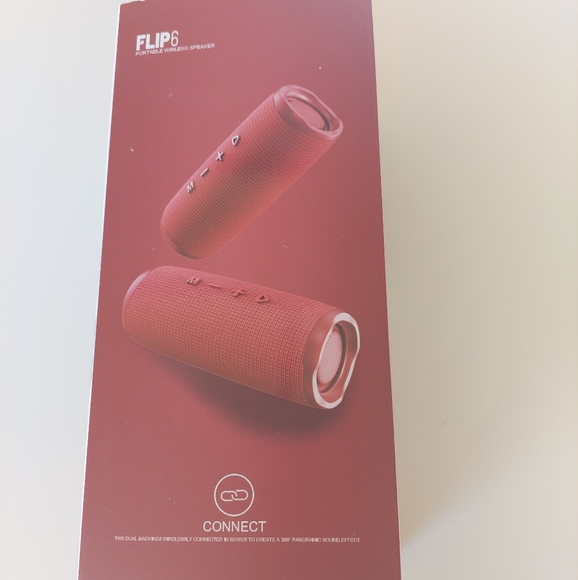 NEW Flip 6 Bluetooth Speaker RED - Picture 5 of 6